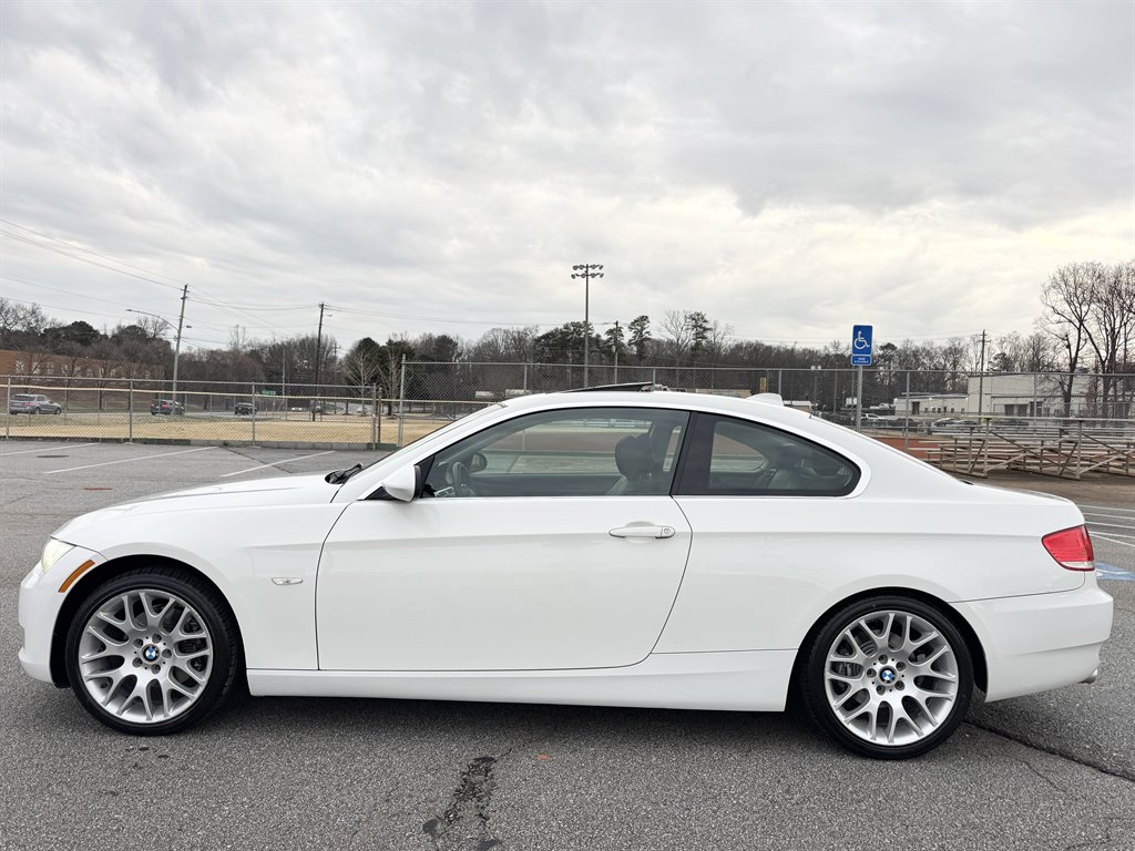 2008 BMW 3-Series 328i photo