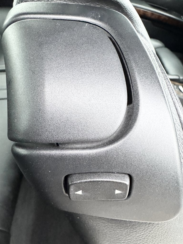 2008 BMW 3-Series 328i photo