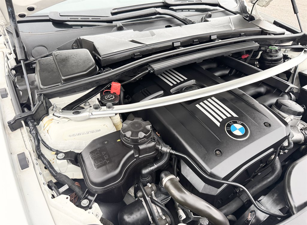 2008 BMW 3-Series 328i photo
