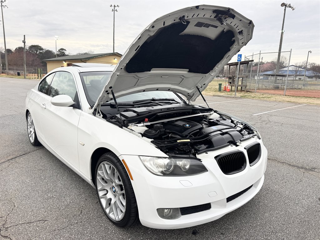 2008 BMW 3-Series 328i photo