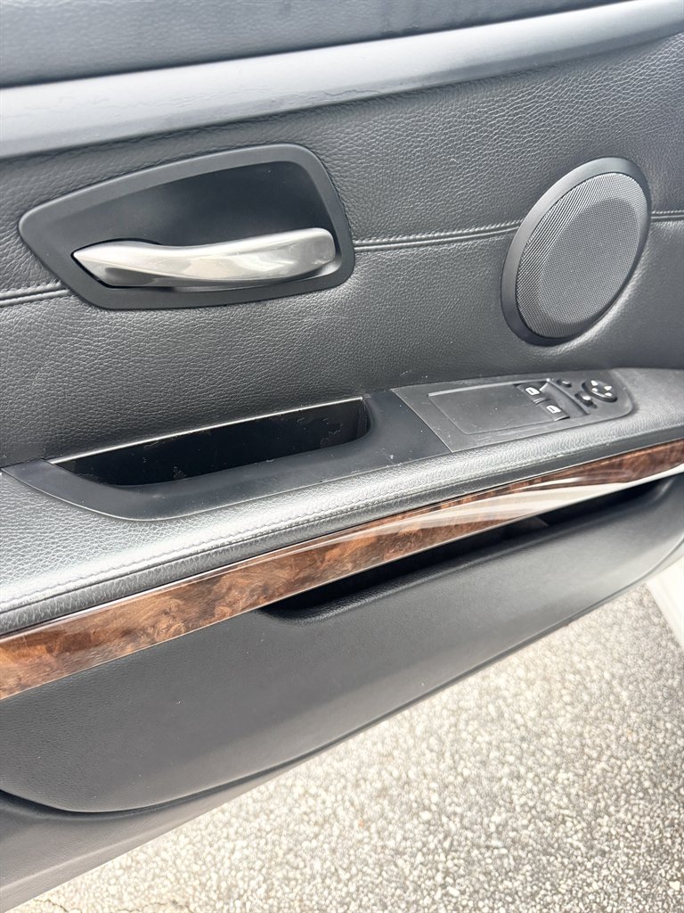 2008 BMW 3-Series 328i photo