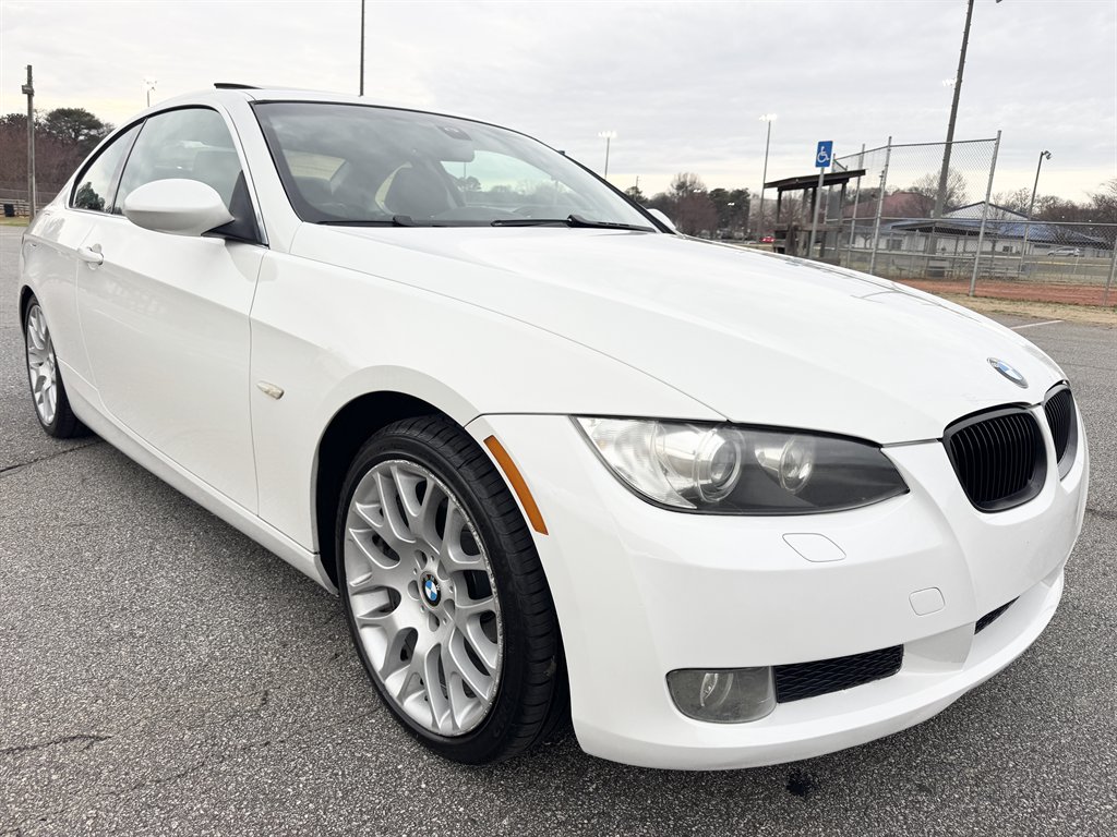 2008 BMW 3-Series 328i photo