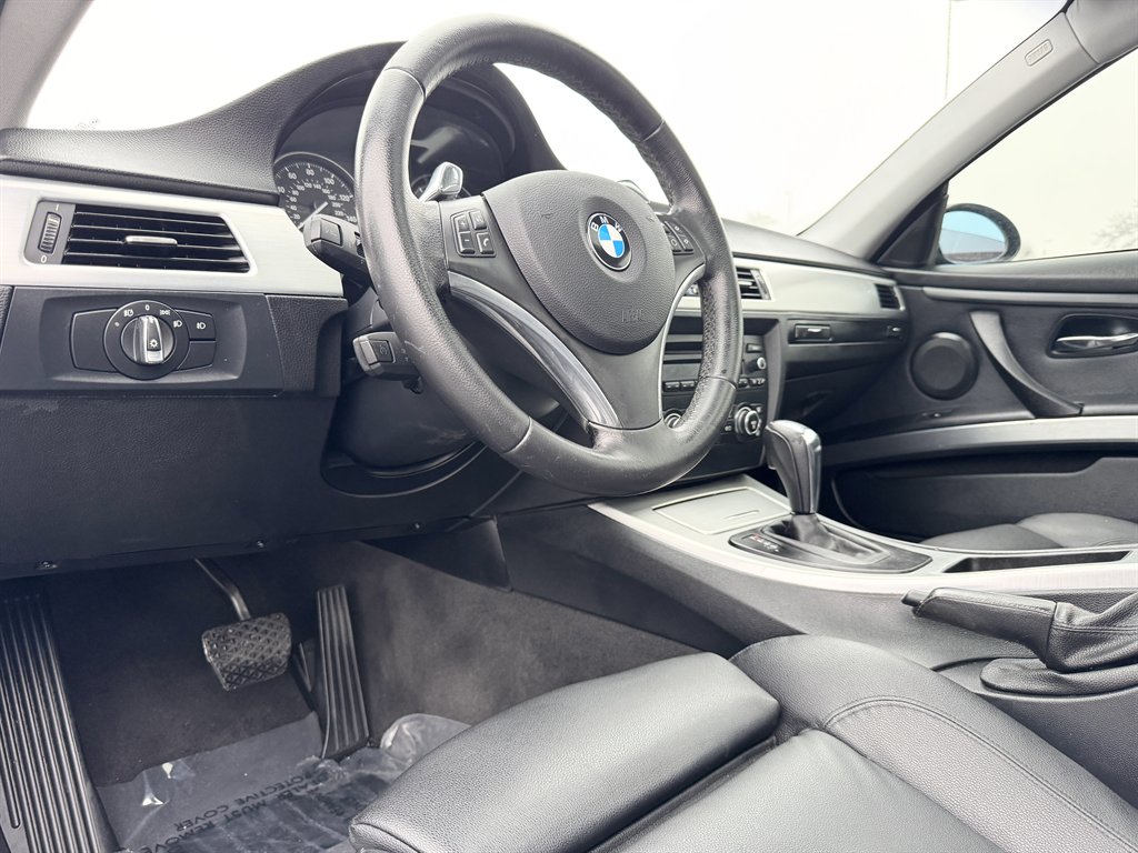 2009 BMW 3-Series 328i photo
