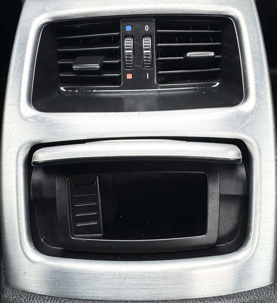 2009 BMW 3-Series 328i photo