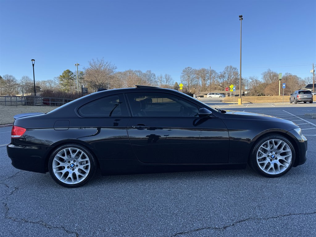 2009 BMW 3-Series 328i photo