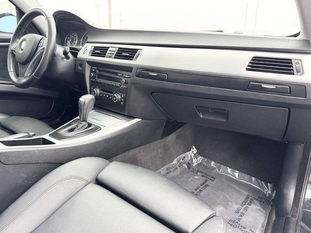 2009 BMW 3-Series 328i photo