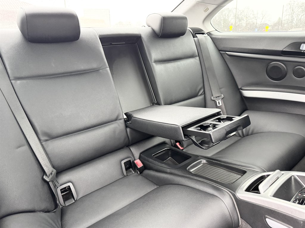 2009 BMW 3-Series 328i photo