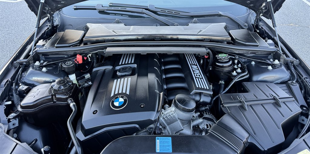 2009 BMW 3-Series 328i photo
