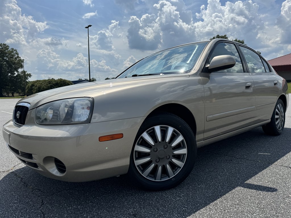 2001 Hyundai Elantra GLS photo