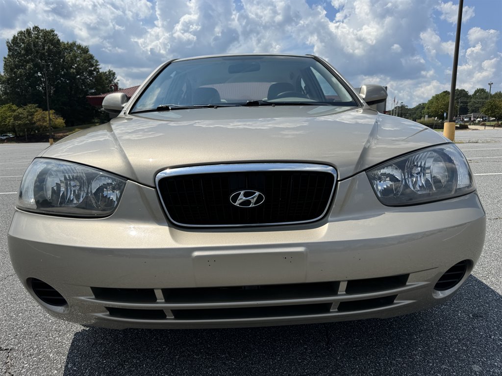 2001 Hyundai Elantra GLS photo