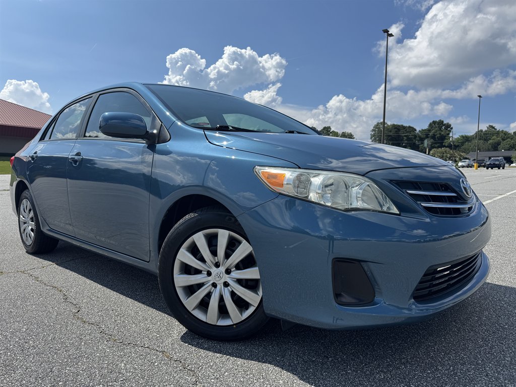 2013 Toyota Corolla - $12,995