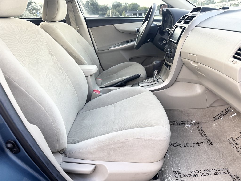 2013 Toyota Corolla - $12,995