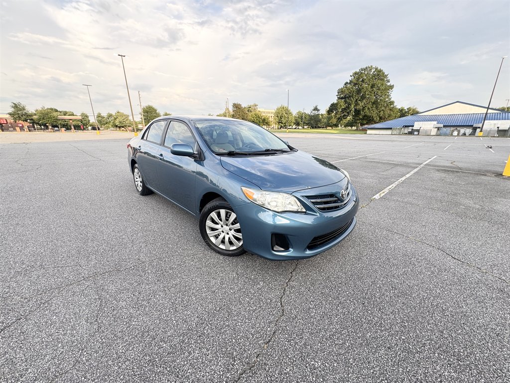 2013 Toyota Corolla - $12,995