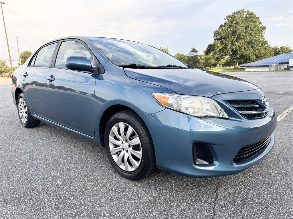 2013 Toyota Corolla - $12,995