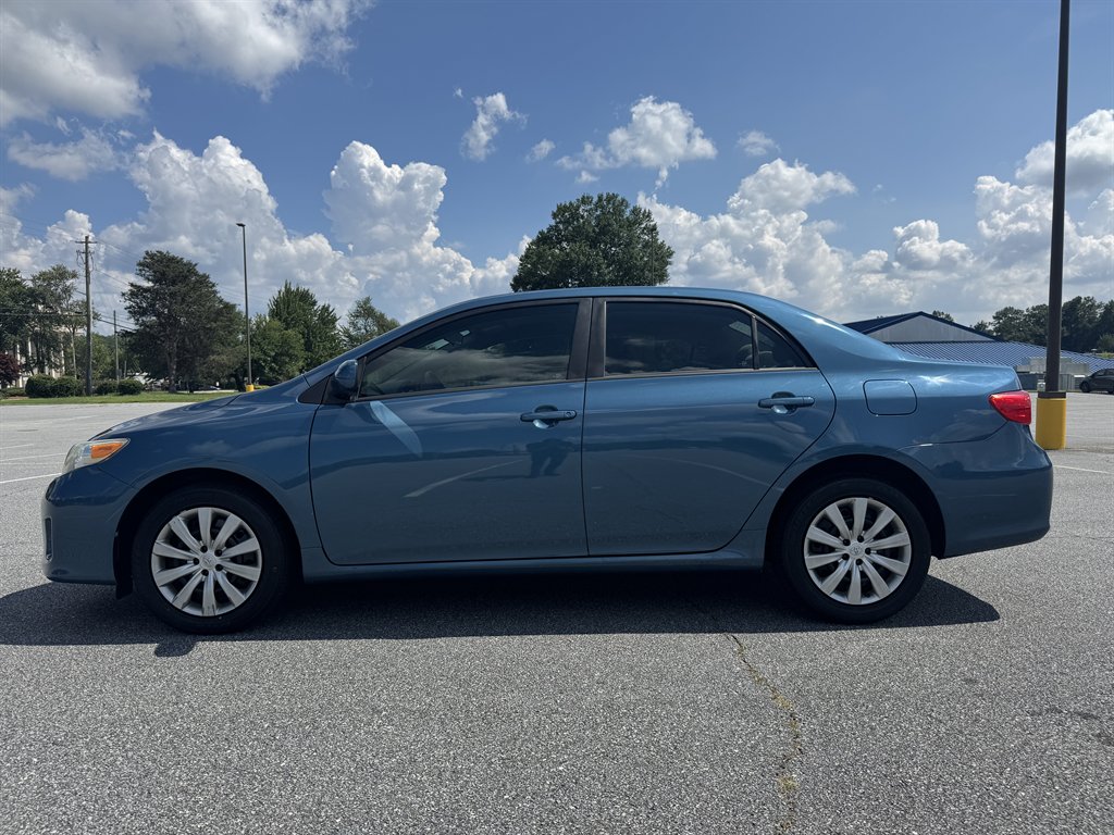2013 Toyota Corolla - $12,995
