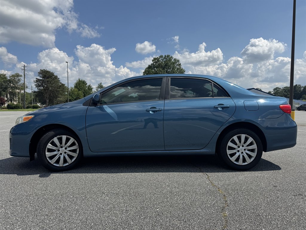 2013 Toyota Corolla - $12,995