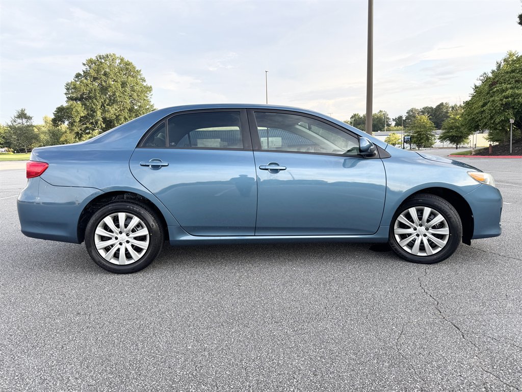 2013 Toyota Corolla - $12,995