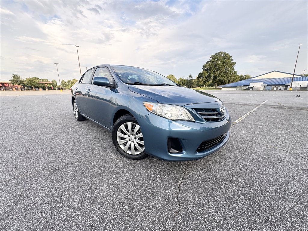 2013 Toyota Corolla - $12,995
