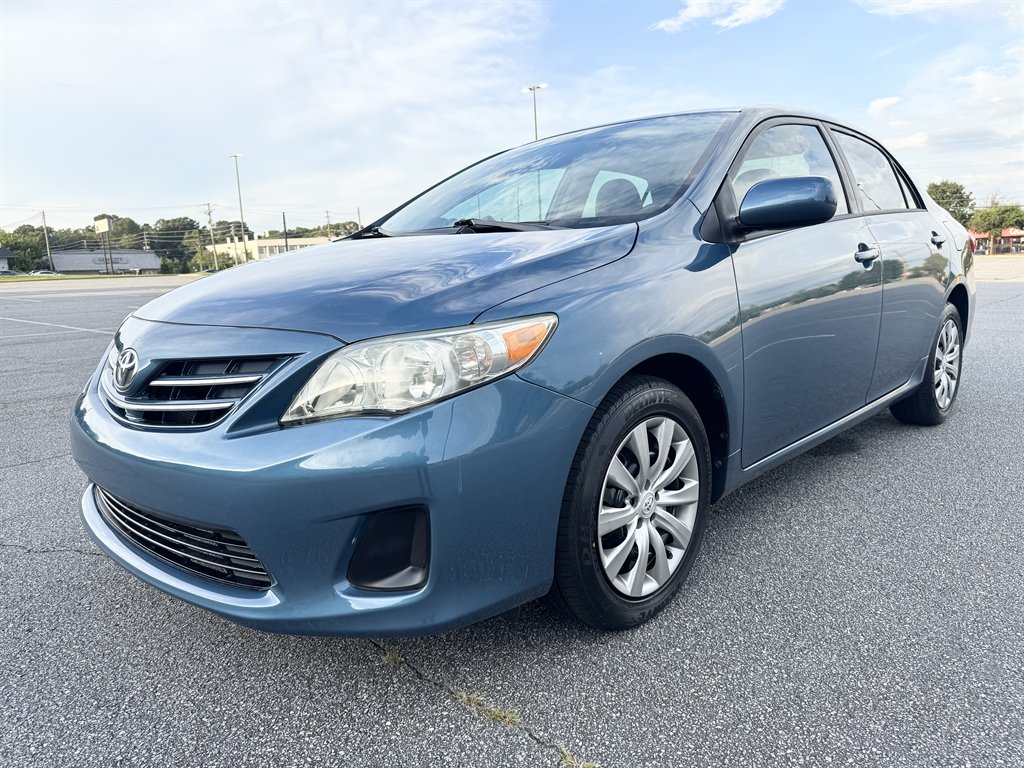2013 Toyota Corolla - $12,995
