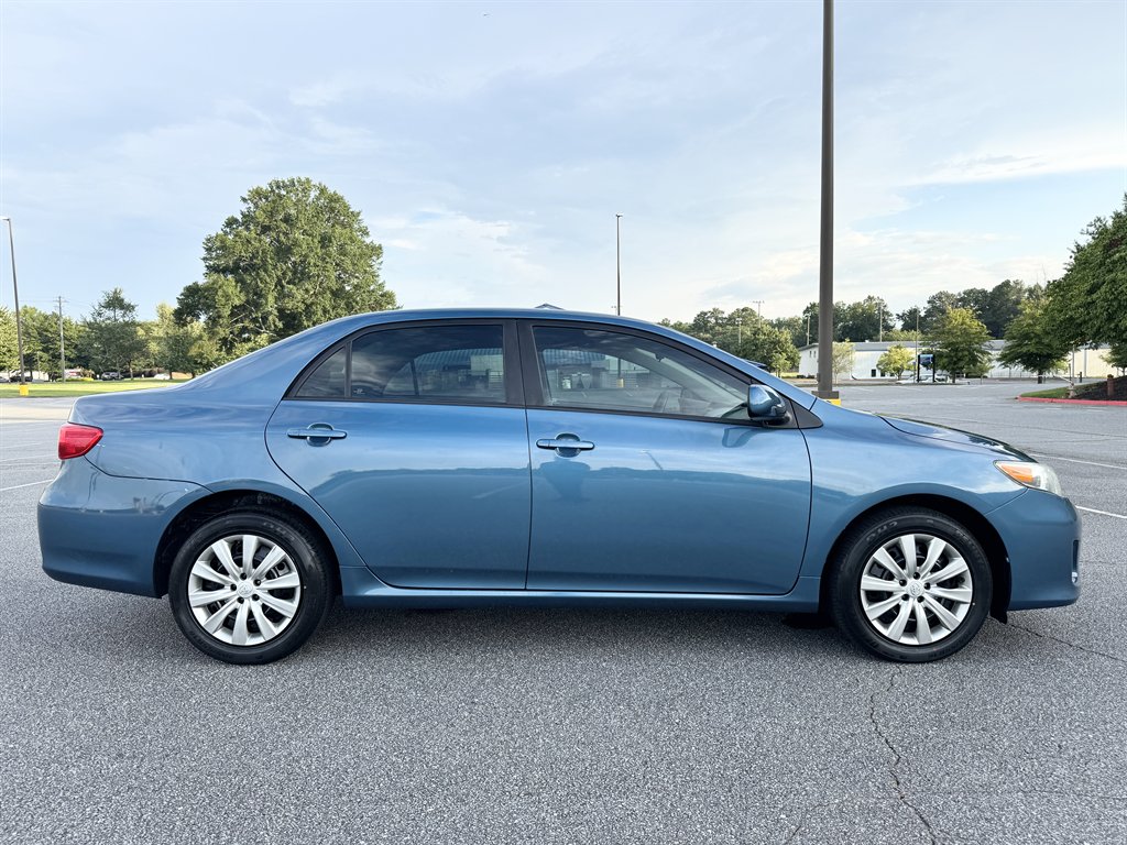2013 Toyota Corolla - $12,995