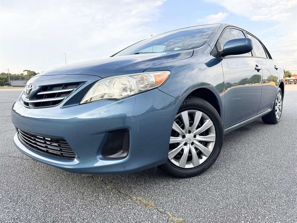 2013 Toyota Corolla - $12,995
