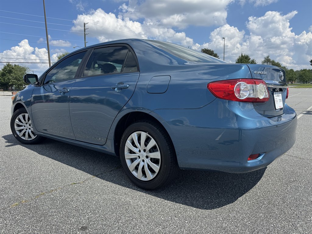 2013 Toyota Corolla - $12,995