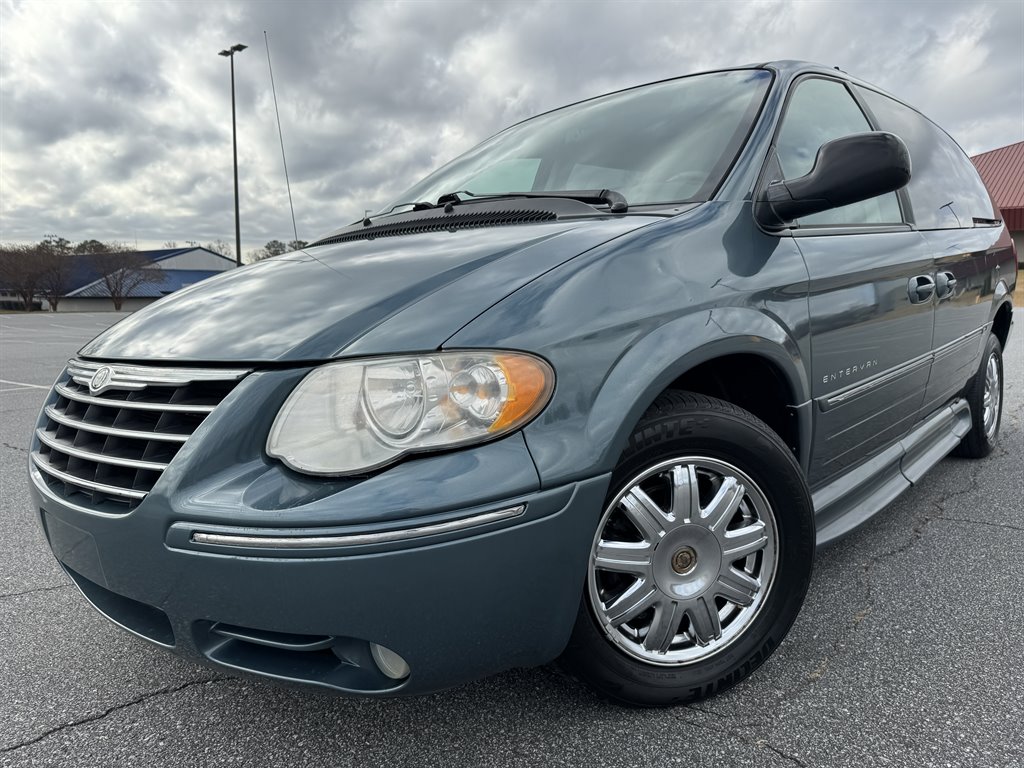 2005 CHRYSLER Town and Country Minivan - $17,495