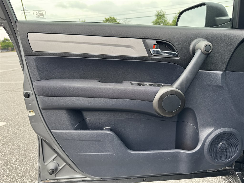 2011 Honda CR-V LX photo