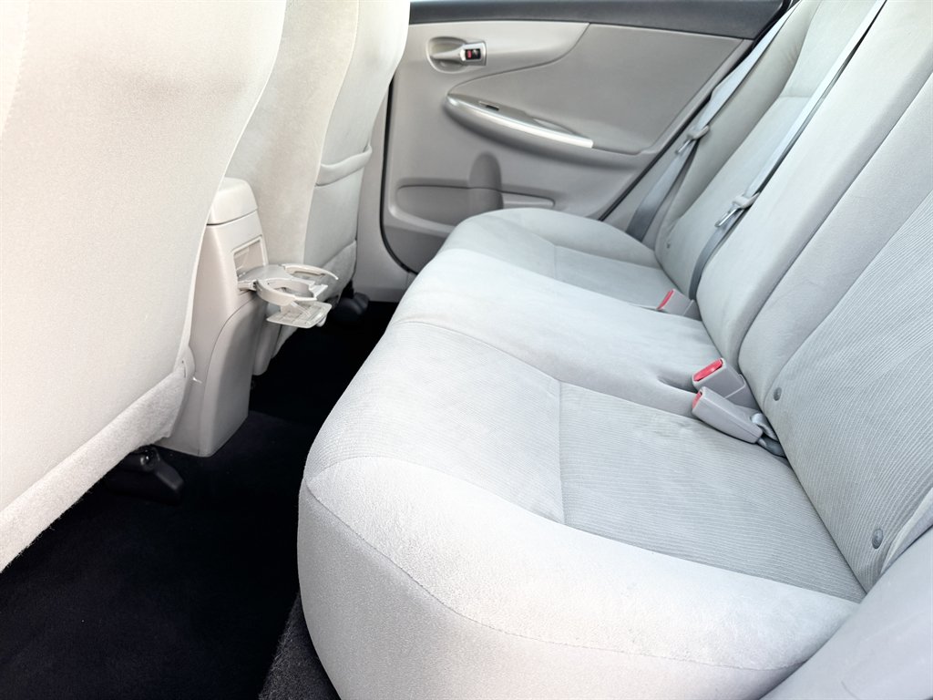 2013 Toyota Corolla - $13,495