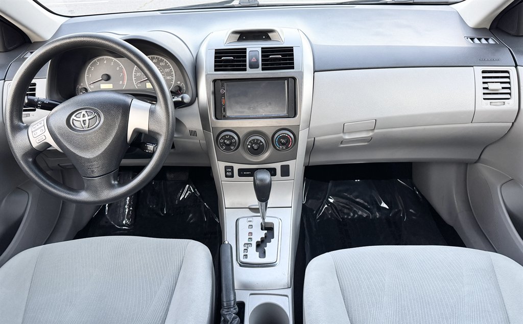 2013 Toyota Corolla - $13,495