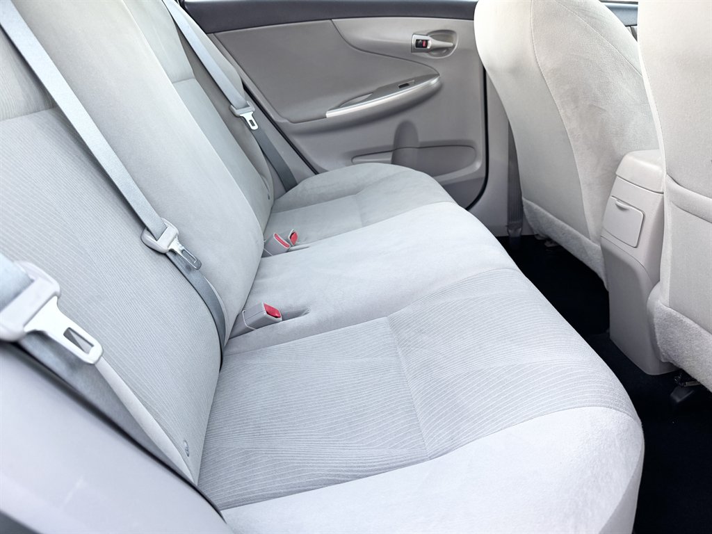 2013 Toyota Corolla - $13,495