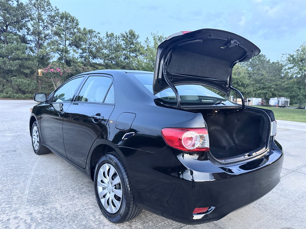 2013 Toyota Corolla - $13,495