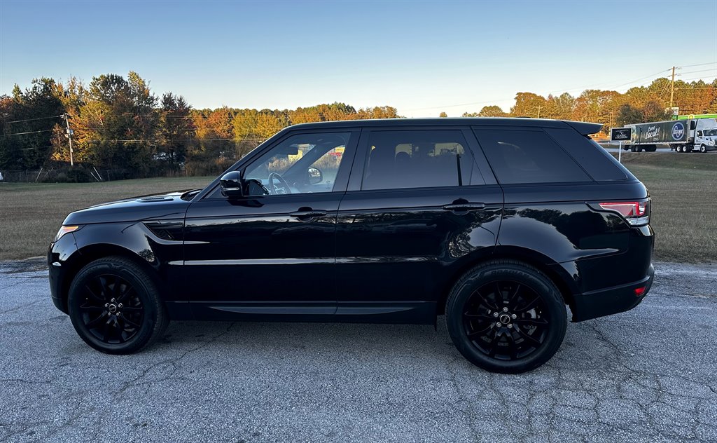 2015 LAND ROVER Range Rover Sport - $15,995