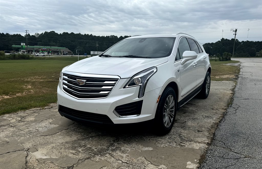 2017 Cadillac XT5 Luxury photo