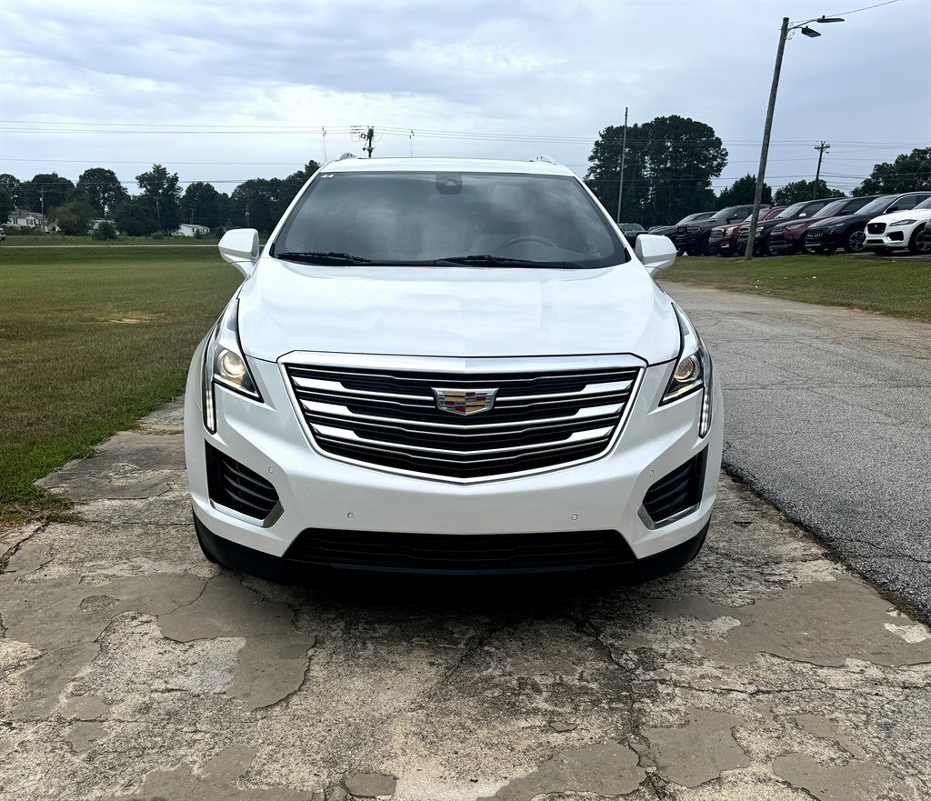 2017 Cadillac XT5 Luxury photo