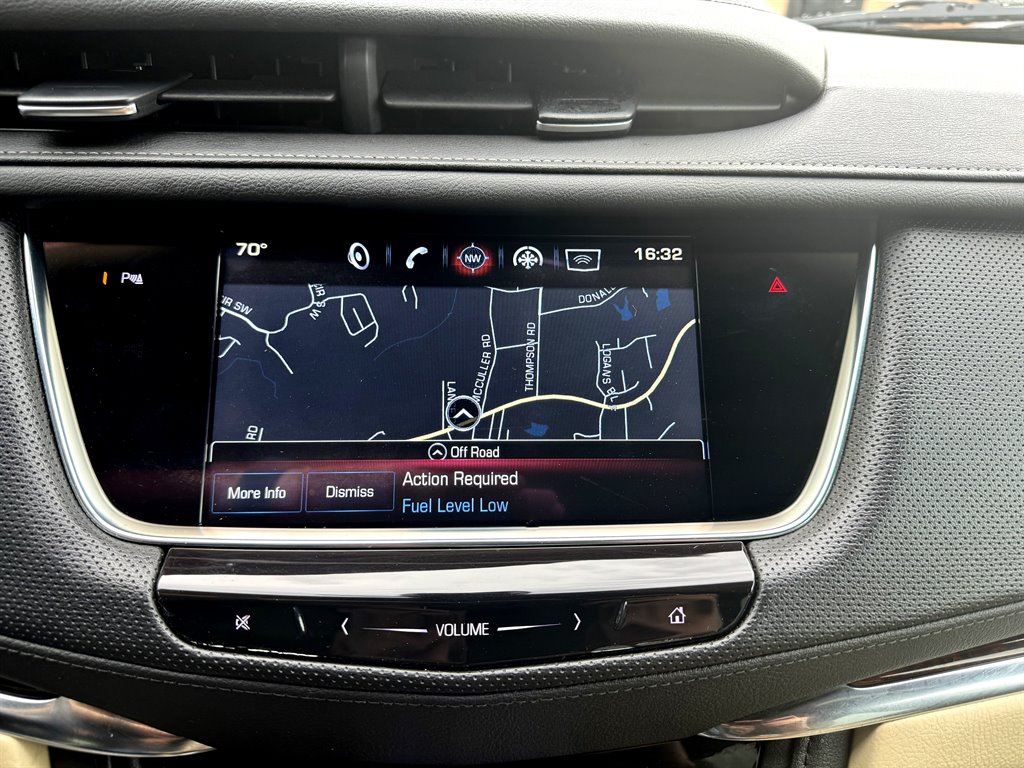 2017 Cadillac XT5 Luxury photo