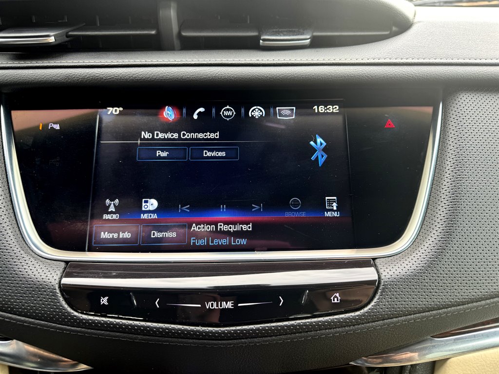 2017 Cadillac XT5 Luxury photo