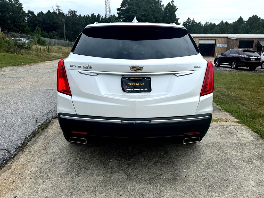 2017 Cadillac XT5 Luxury photo