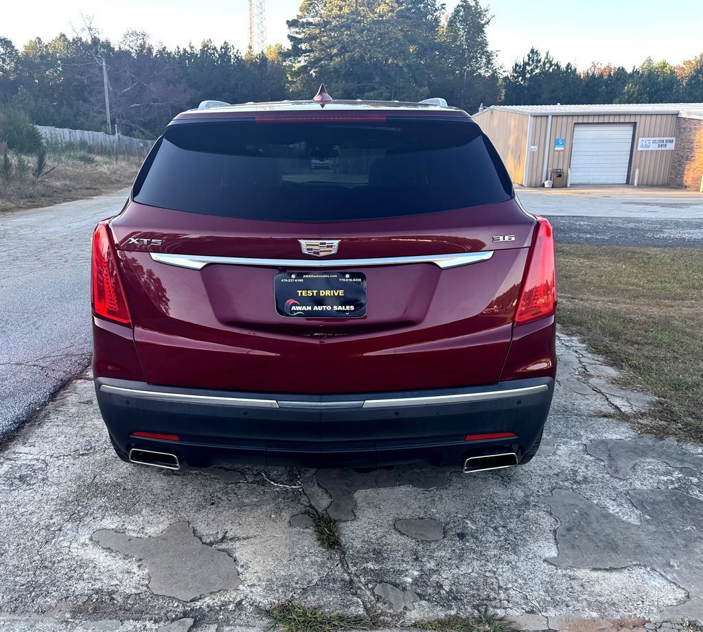2018 Cadillac XT5 Luxury photo