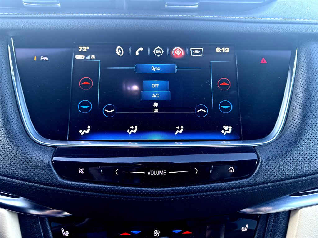 2018 Cadillac XT5 Luxury photo