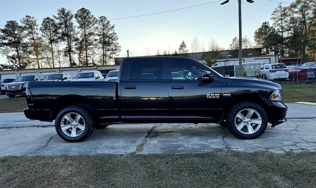 2015 RAM 1500 Sport photo