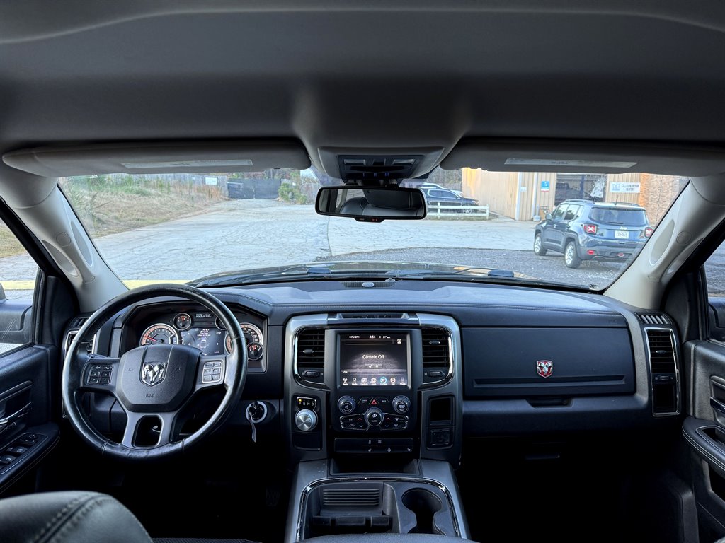 2015 RAM 1500 Sport photo