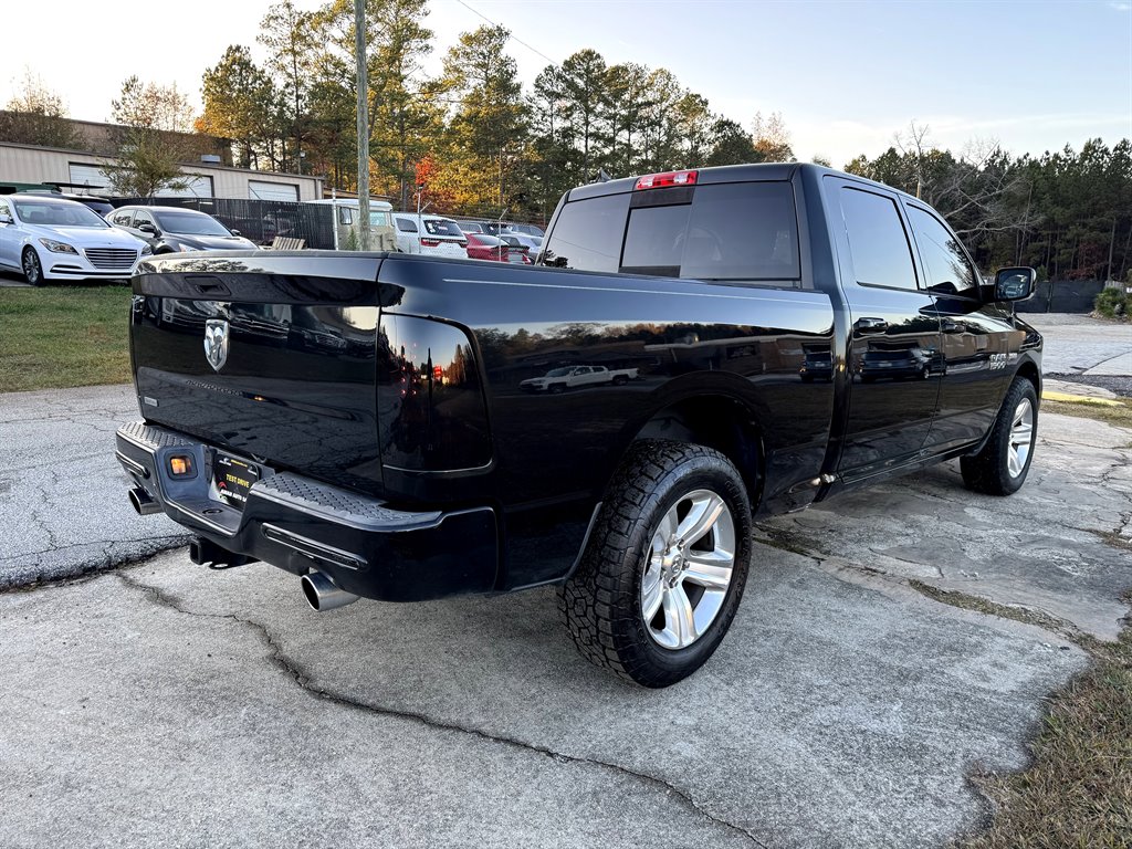 2015 RAM 1500 Sport photo