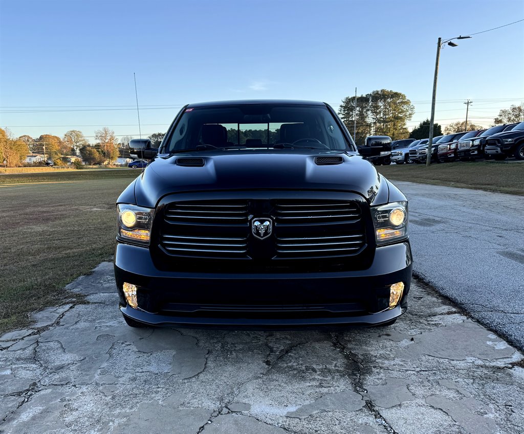 2015 RAM 1500 Sport photo