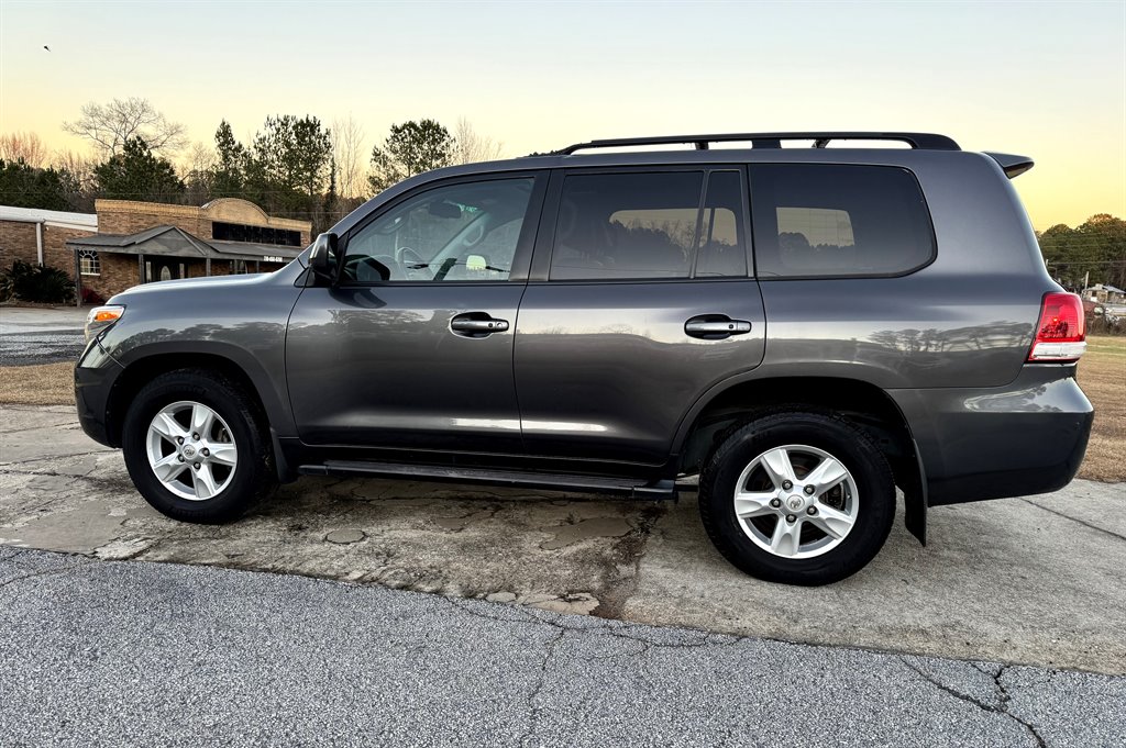2008 Toyota Land Cruiser photo