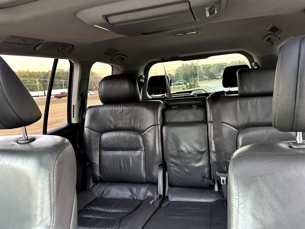 2008 Toyota Land Cruiser photo