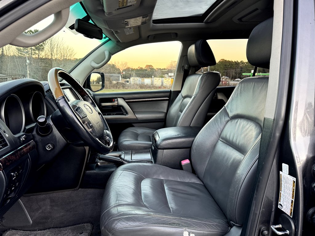 2008 Toyota Land Cruiser photo