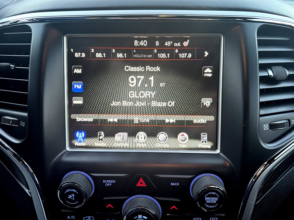 2014 Jeep Grand Cherokee SRT photo