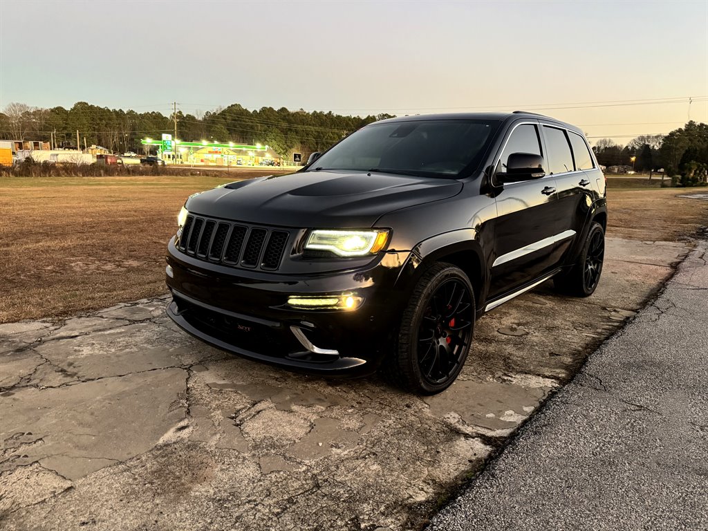 2014 Jeep Grand Cherokee SRT photo
