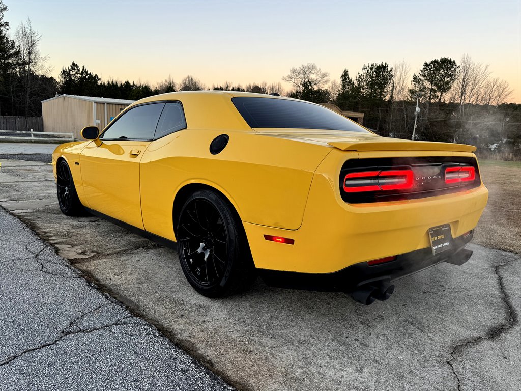2017 Dodge Challenger R/T photo